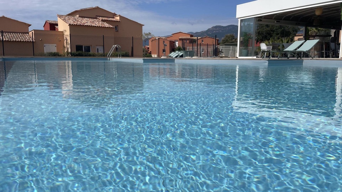 Lecci Apartment | T2.2/4 people No. 139 floor Hameaux de Saint Cyprien