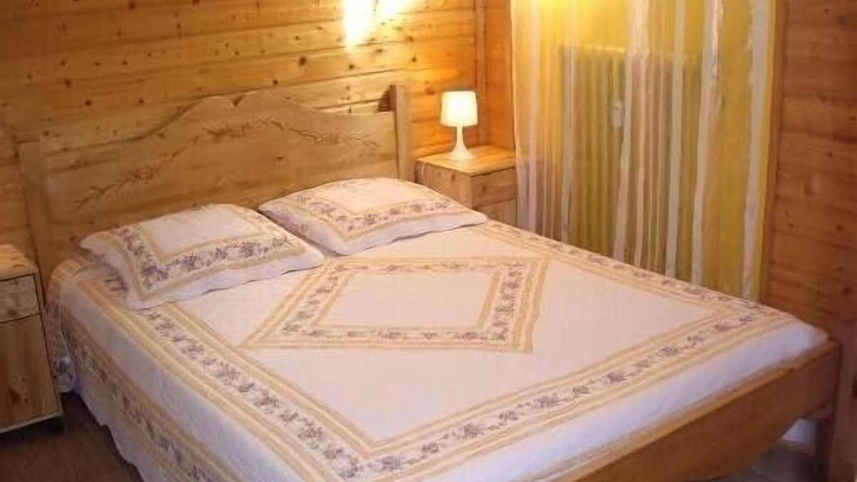 Font-Romeu-Odeillo-Via Apartment | T2 apartment in FONT ROMEU. Label 2 Clévacances. Exceptional panorama