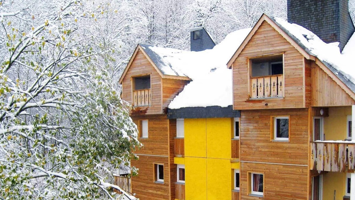 Cauterets House | T2 apartment for skiing, spa, hiking, swimming pool, sauna