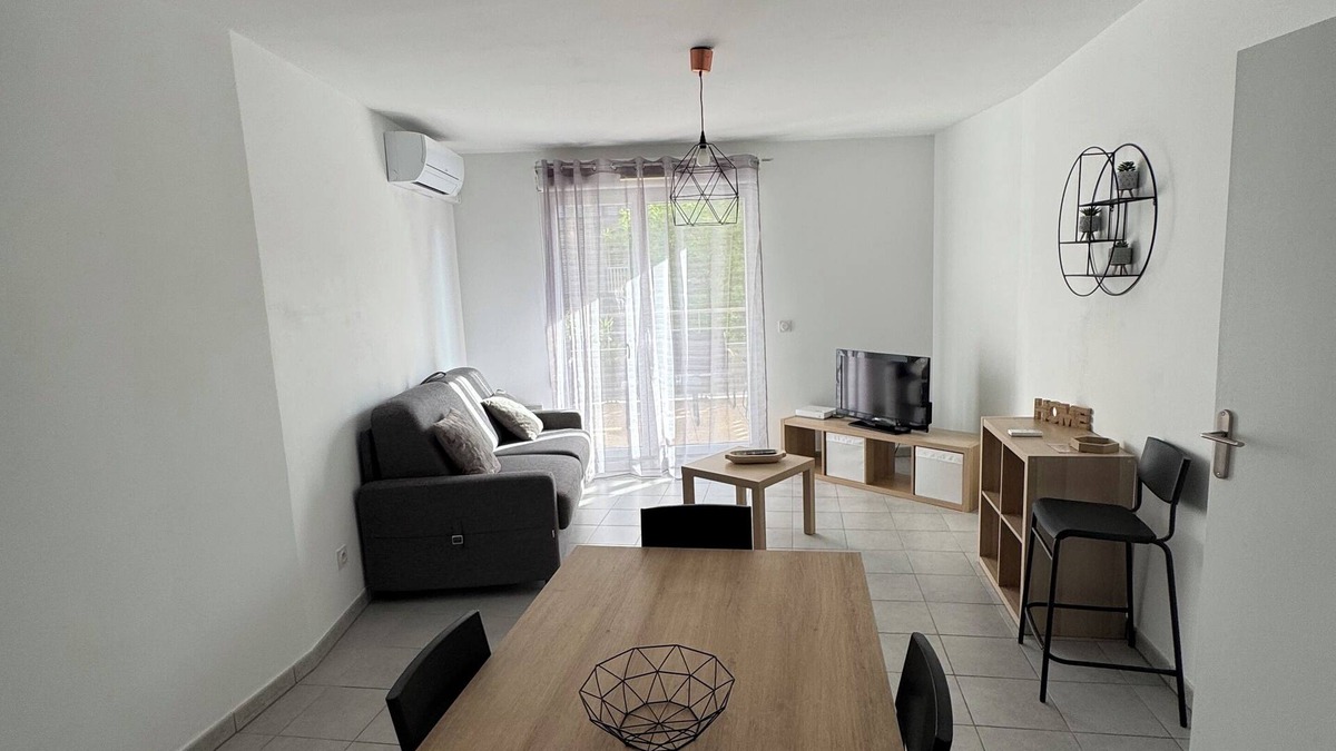 Les Baumettes Apartment | T2 apartment near the calanques park.