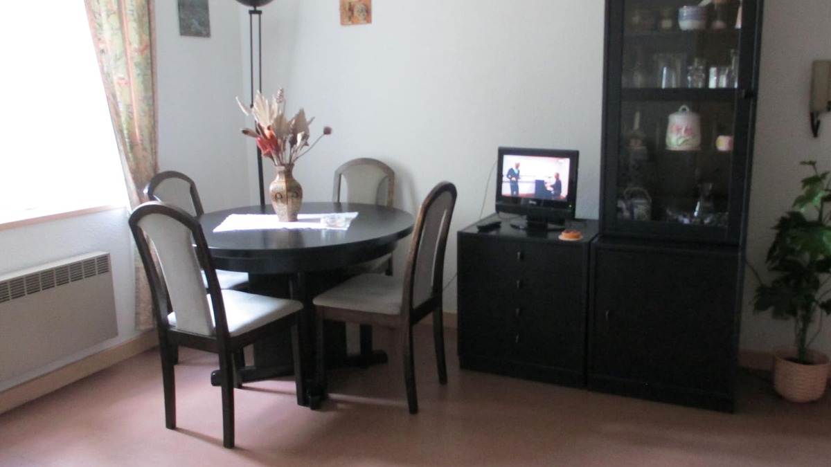 Ax-les-Thermes Apartment | T2 apartment small quiet residence