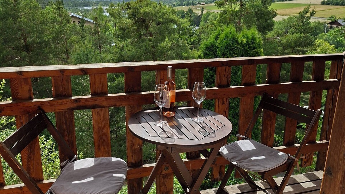 Enchastrayes Apartment | T2 detached apartment "les Ormes" chalet