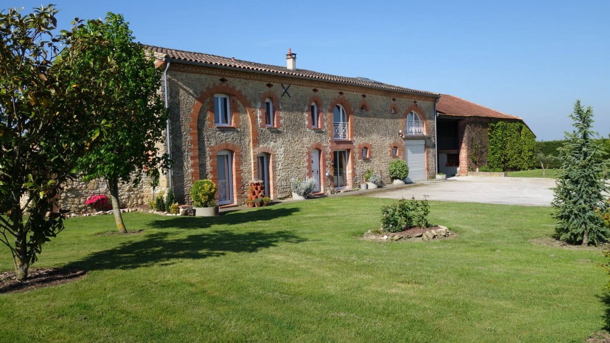 Avignonet-Lauragais Apartment | T2 in the countryside 30min from TOULOUSE jacuzzi/spa