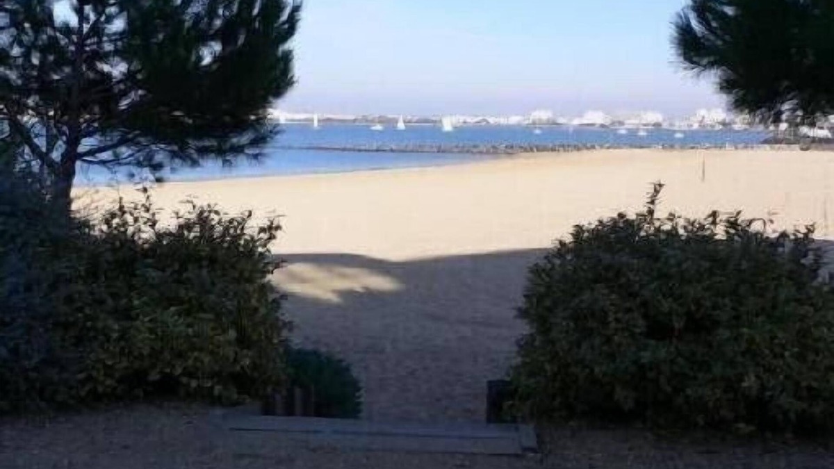 La Rochelle Apartment | T2 Les Minimes Classified 3 * - Seaside - facing the Marina