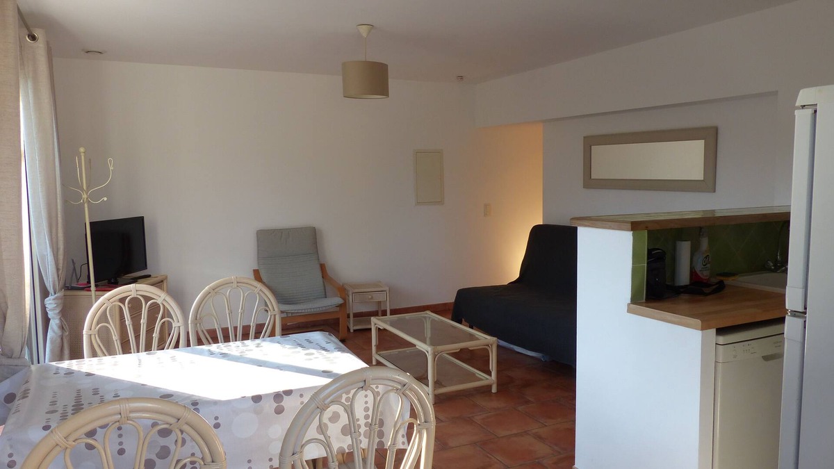 Les Lecques Apartment | T2 nartette garden parking 250 m lecques beach 4pers
