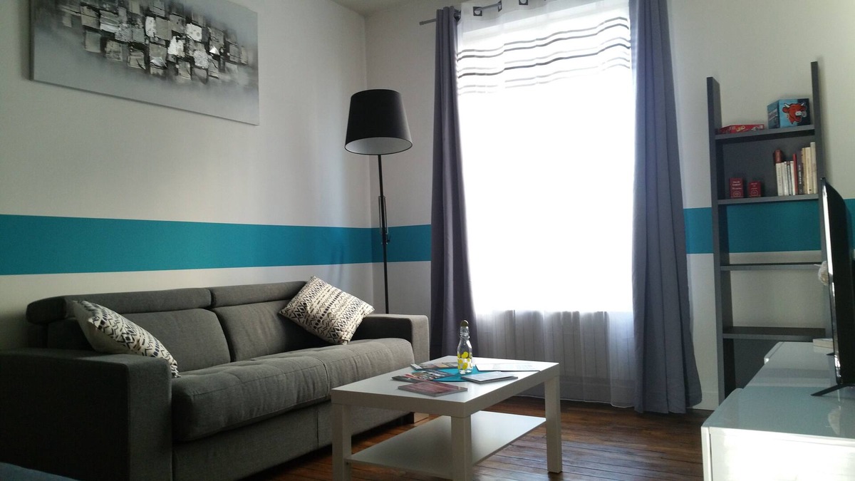Mont d'Arene Apartment | T2 near the center, station, ARENA, Roosevelt