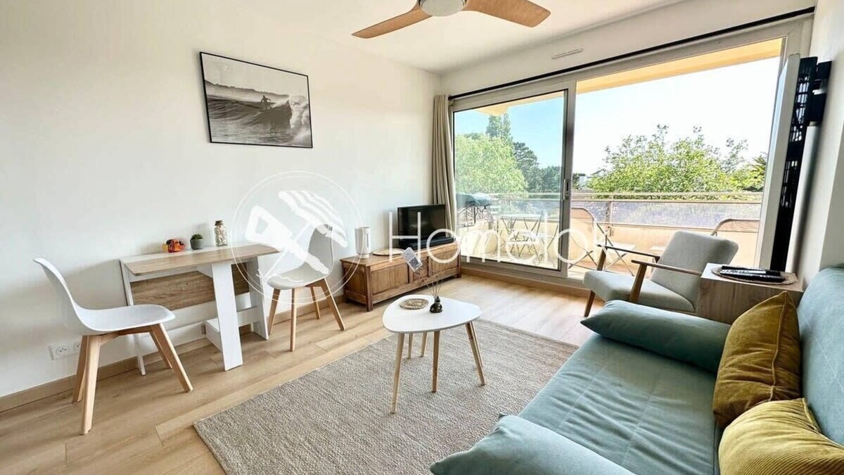 Larmor-Plage Apartment | T2 refait à neuf – À 2 pas du bourg et des plages