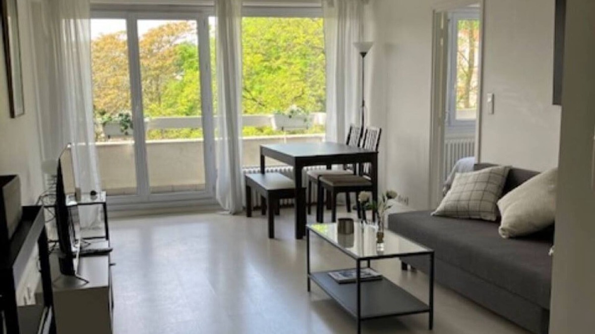 Sevres Apartment | T2 Vue Imprenable à Sèvres au 8e Étage