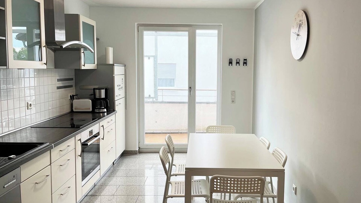 Troisdorf Apartment | T23 - 3 room vacation apartment in Troisdorf, 75 sqm, max. 7 persons