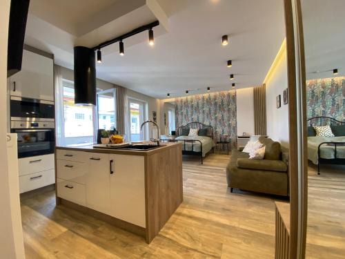 Gyor Apartment | t27 Apartments free parking ingyenes zárt parkoló