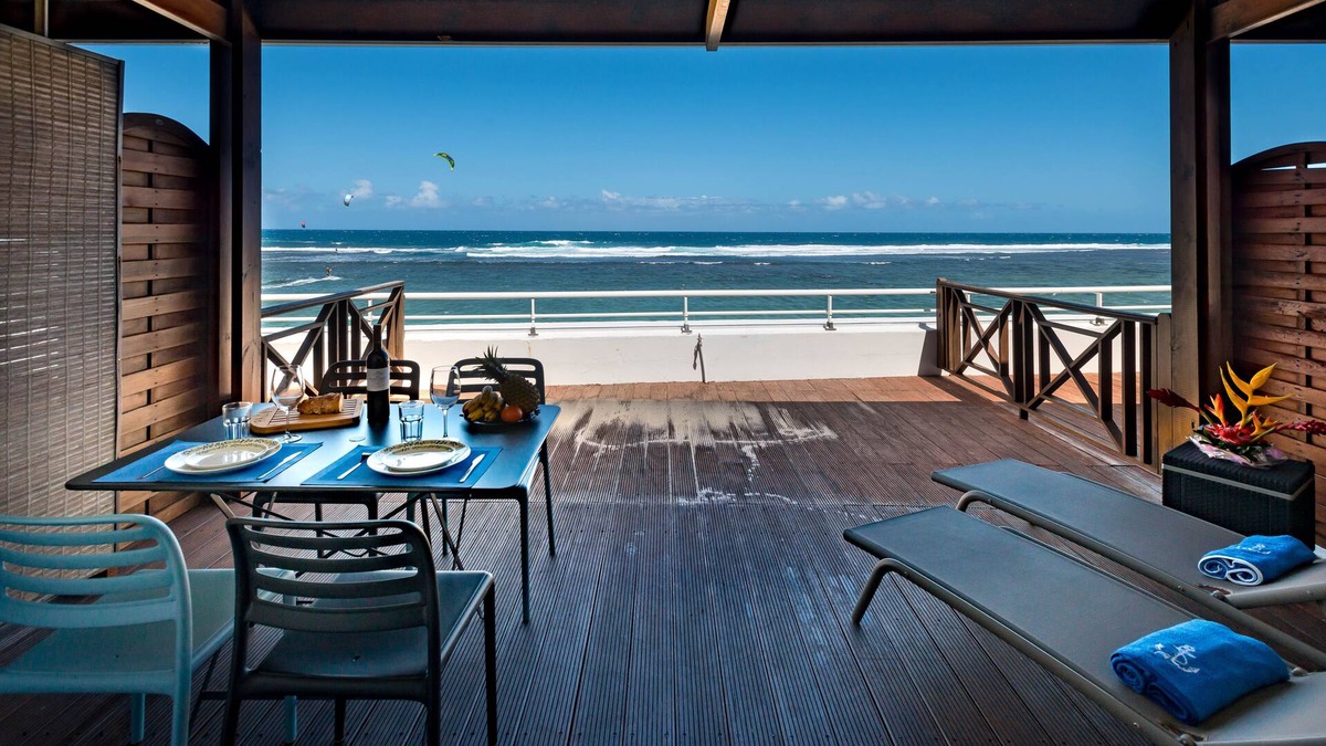 Saint-Pierre Apartment | T2B "Parenthèse Australe" 50m2 ground floor apartment by the lagoon