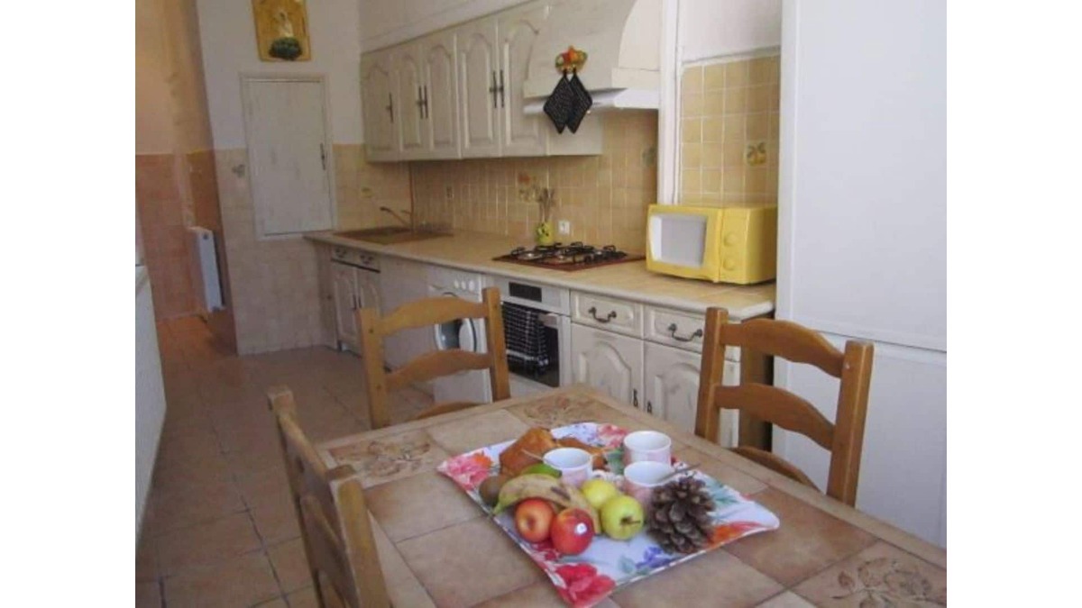 Hotel-de-Ville Apartment | T3 70M2 bright wifi between sea and sun