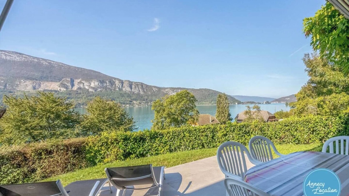 Talloires-Montmin Apartment | T3 Apartment – Résidence Bellevue