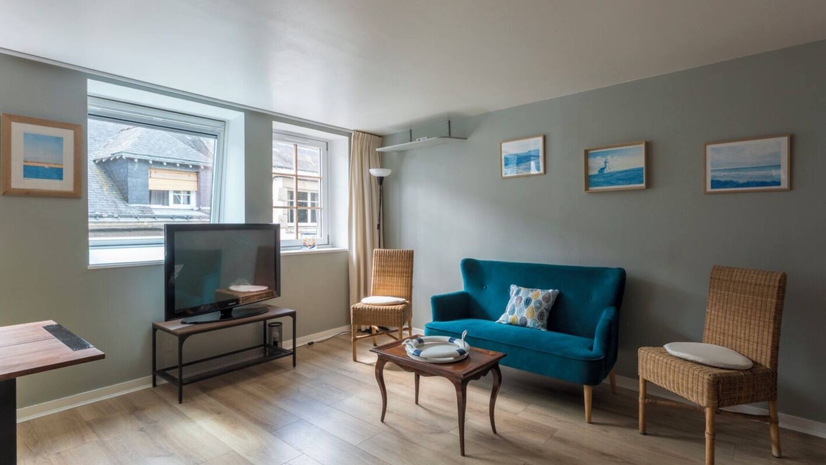 Auray Apartment | T3 duplex apartment in historic center of Auray (downtown)