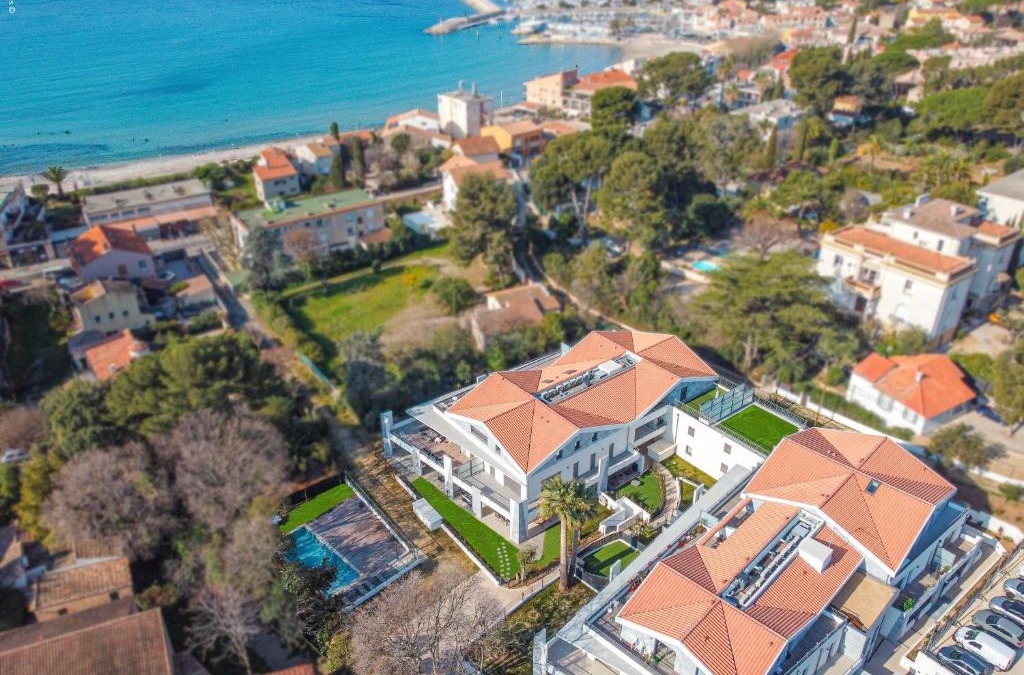 Les Lecques Apartment | T3 NEUF – C13 - JARDIN-TERRASSE ET PISCINE – ACCÈS DIRECT PLAGES ET CENTRE VILLAGE