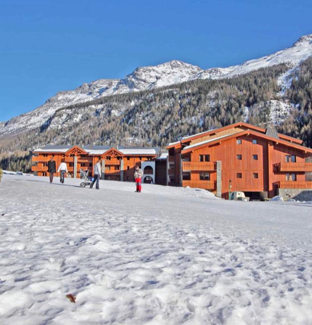 Lanslevillard Apartment | T3 Val Cenis 5/7 personnes 50m2 ski au pieds