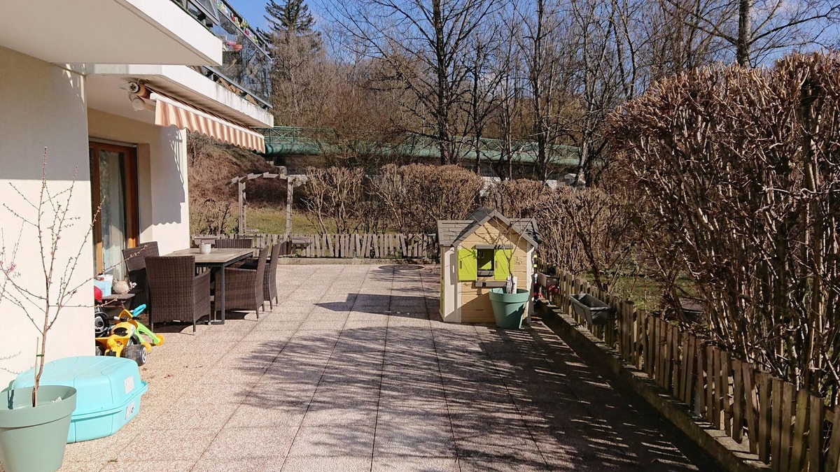 Groisy Apartment | T4 apartment with terrace/Lakes and Mountains/ANNECY region