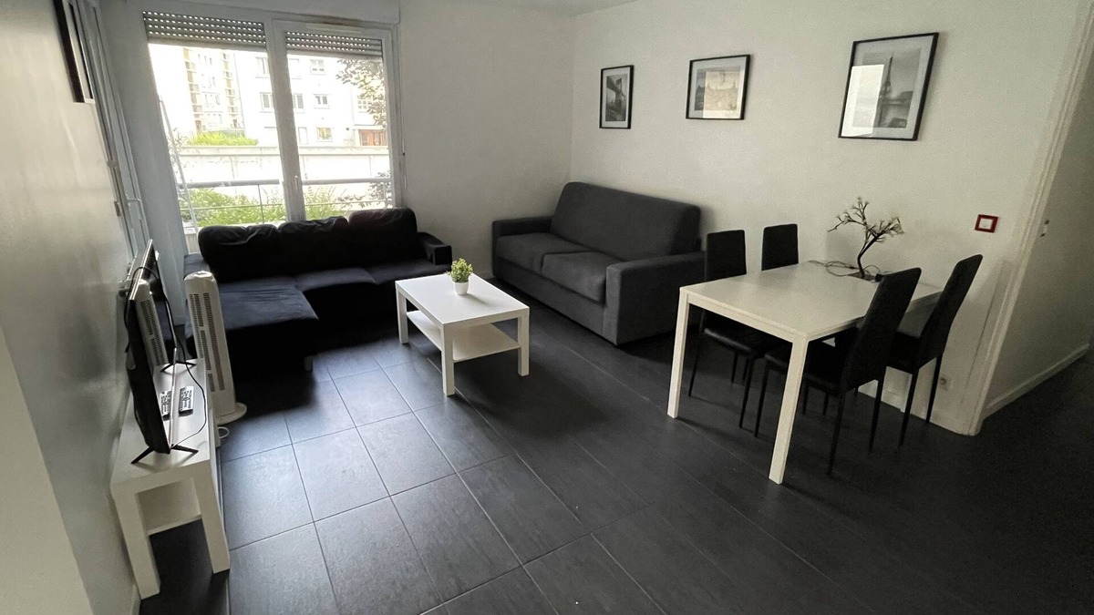 Buers Apartment | T5, 4 Chambres, Gratte Ciel, Villeurbanne Tout Équipé