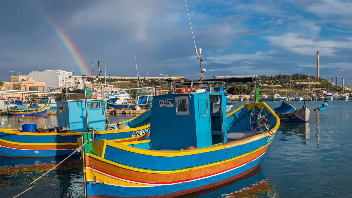 Marsaxlokk Apartment | Ta Diegu - pretty apartment in a private house with a large rooftop terrace