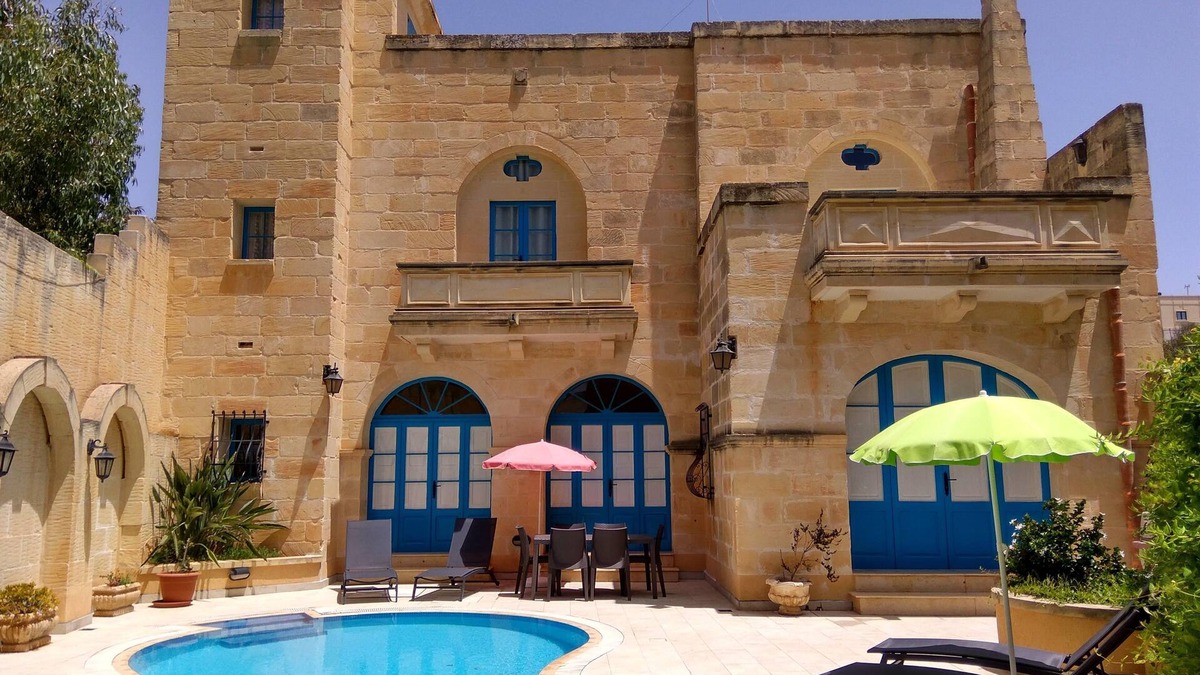 Qala Villa | Ta' Mananni -Holiday villa with own private swimming pool