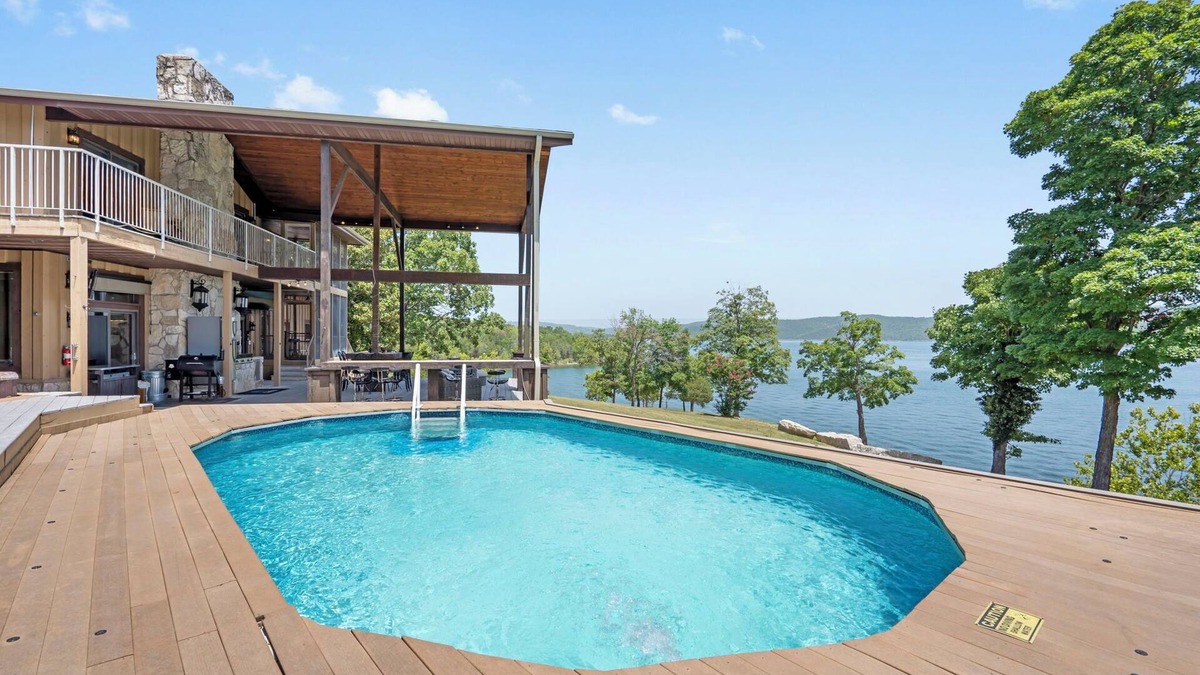 Lampe House | Table Rock Lake Access, Pvt Outdoor Pool, Pvt Hot Tub, $400 of Daily Tickets, Panoramic Views