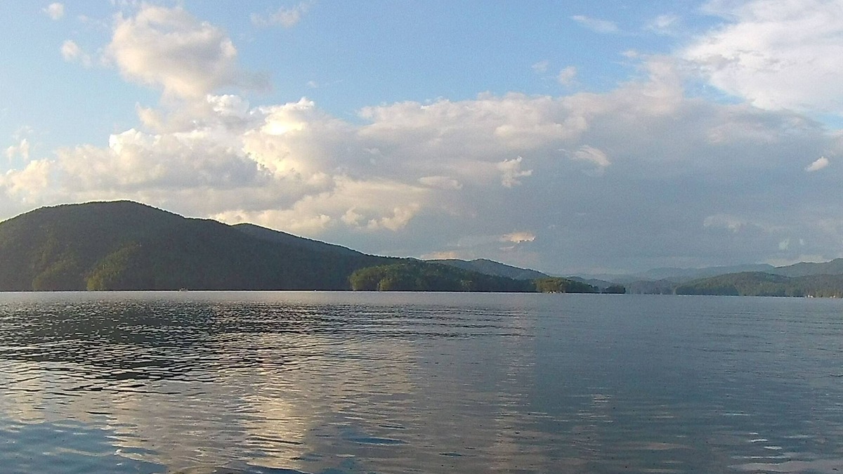 Pickens Cabin | Table Rock SC Getaway