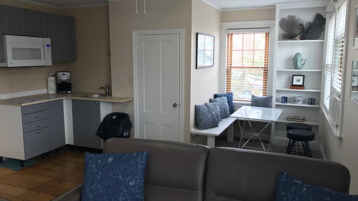 Marion Center Apartment | TABOR SUITE, IN THE MARION VILLAGE