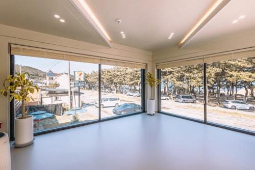 Kujanggul House | Taean Four Seasons