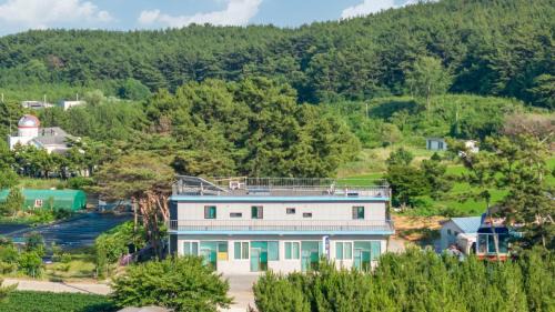 Olmegi House | Taean JiYu Ne Pension