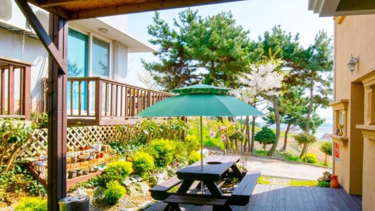 Taean House | Taean Versailles Pension