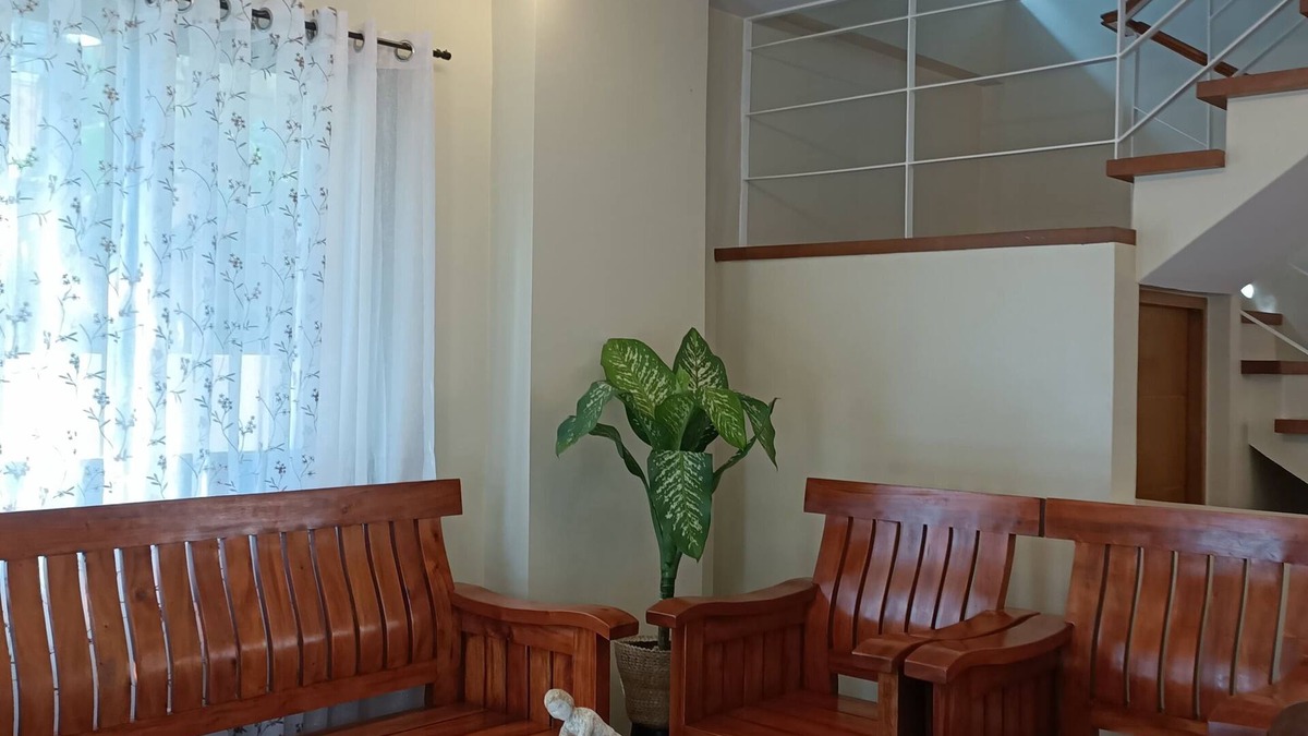 Silang Junction North House | Tagaytay Home Sweet Home