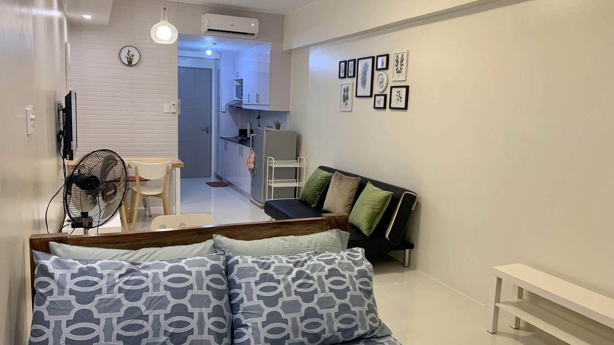 Tagaytay Condo | Tagaytay Wind Residences Unit Overlooking Taal