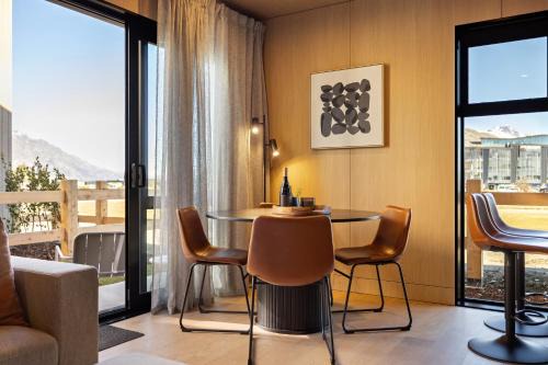 Frankton House | Tahuna Luxury Villa Queenstown