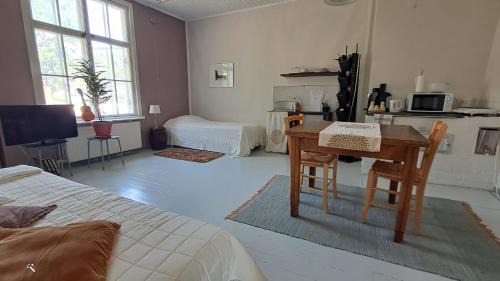 Varkaus Apartment | Taideniityn PikkuTaika 1-2lle