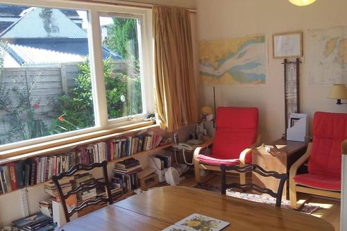 Ullapool Apartment | Taigh Sona easy access apartment with double bed