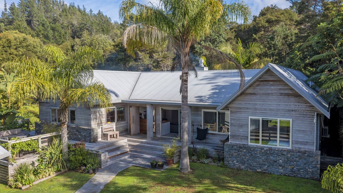 Tairua House | Tairua Haven - Tairua Holiday Home