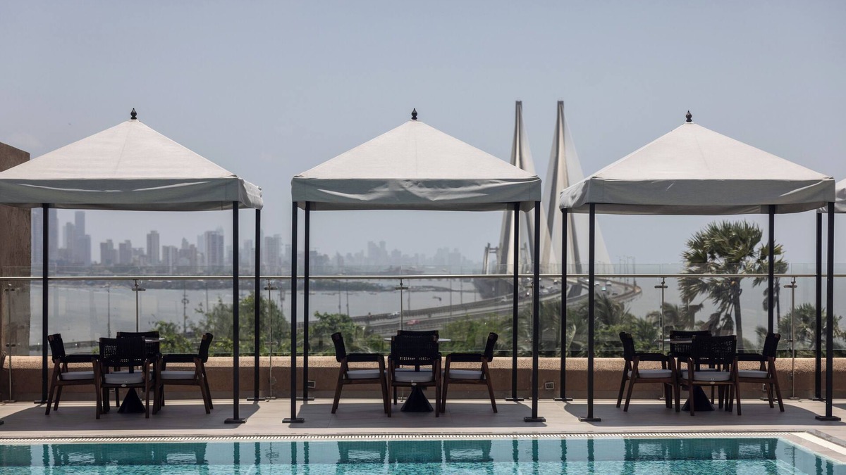 Bandra West Hotel | Taj Lands End