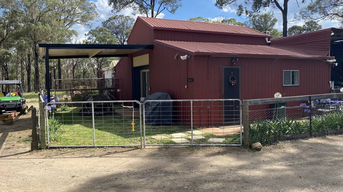Wilton Other | TAJMABARN, 3 Bedrooms 40 ACRE Farmstay at Fullcircle Farm. Private Getaway.