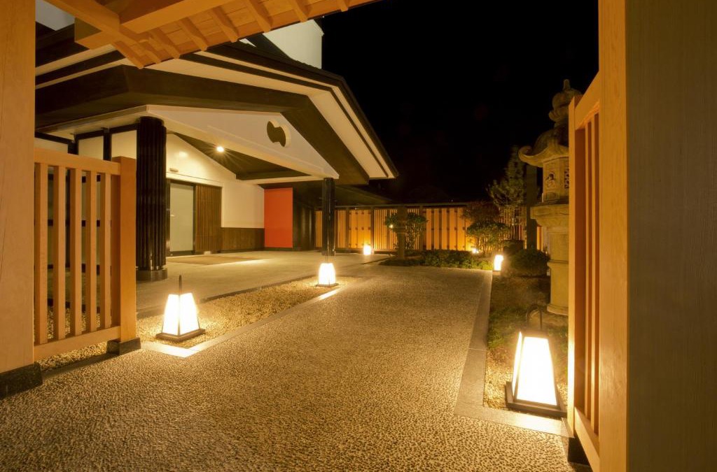 Tozawa Hotel | Takamiya Ryokan Beni