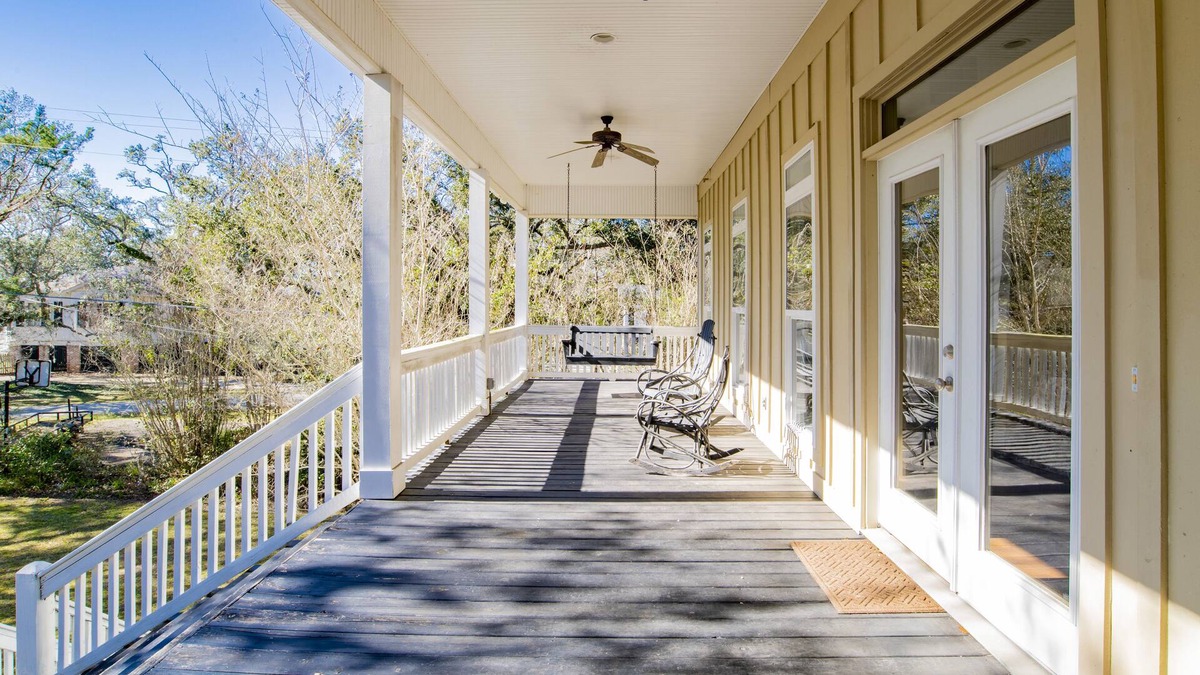 Fairhope House | Take A Break by Roberts Brothers Vacation Rentals