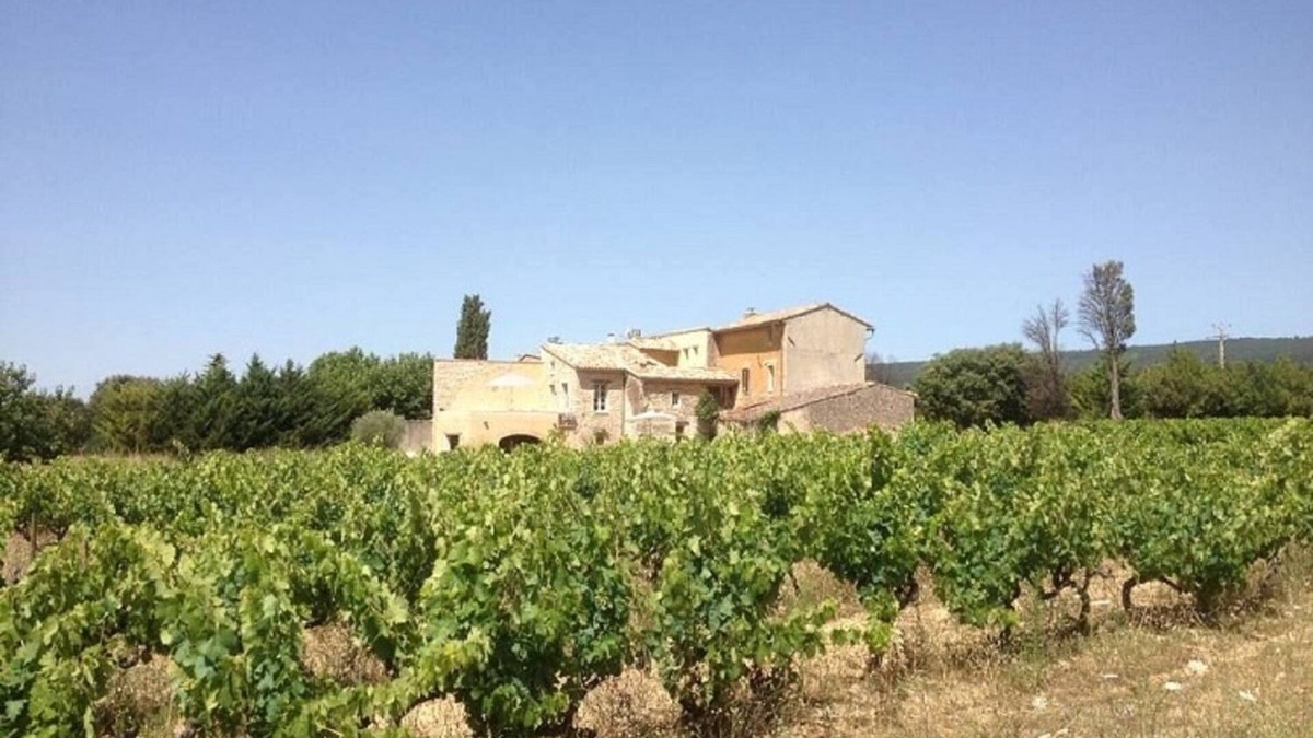 Saint-Saturnin-les-Apt House | Take advantage of an idyllic setting to relax and recharge your batteries!
