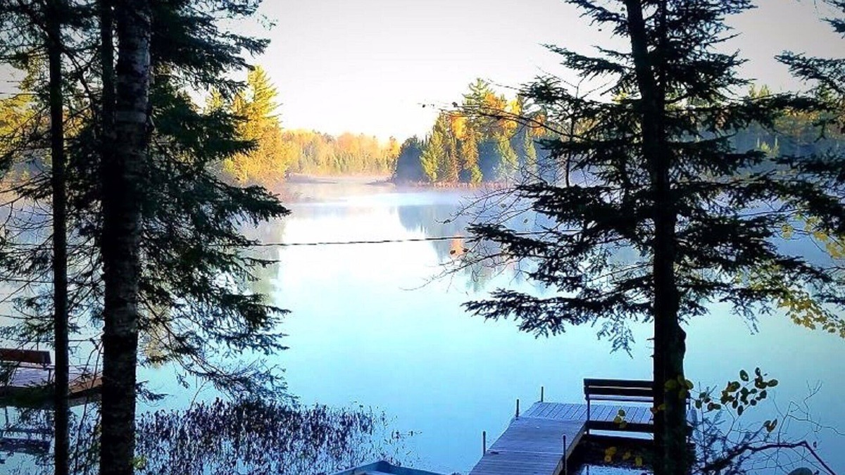 Presque Isle Cabin | Take in the View/Cozy Cabin on the Lake nMinutes from Boulder Jct & Bike Trailsn