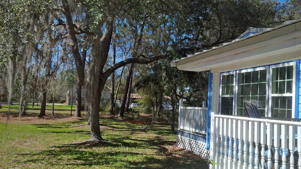 White Springs Cottage | Take It Easy At The Suwannee River Cottage