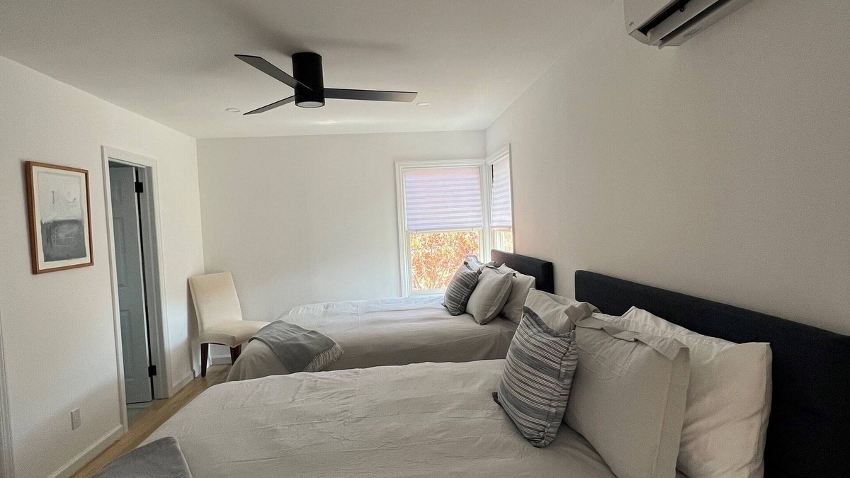 Ocean Beach House | Take It Easy @ Salt Easy - Our Newly Renovated 2:BED - 2:BATH Home
