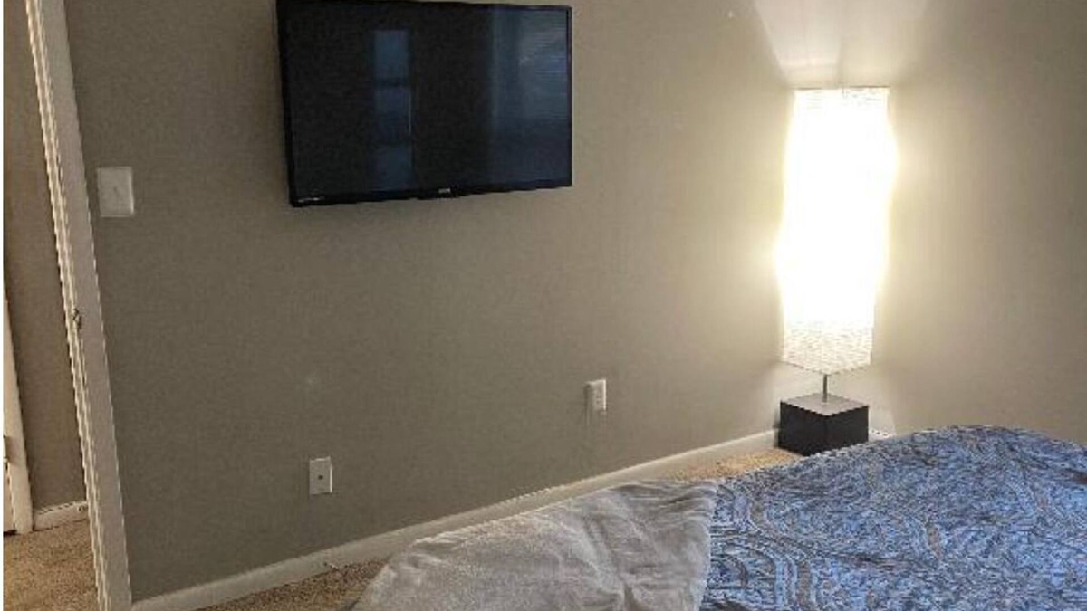 Marietta Apartment | Take me to the Ballpark