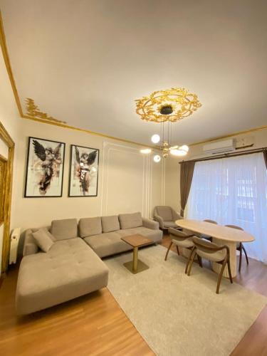 Pera Apartment | Taksim İstiklal Bosphorus Central Flat