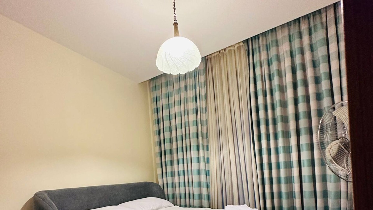 Gumussuyu Mahallesi Apartment | TAKSiM PERFECT RESİDENCE, 3 BEDROOMS, 140 SQUAREMETER, POOL GYM SAUNA Wifi