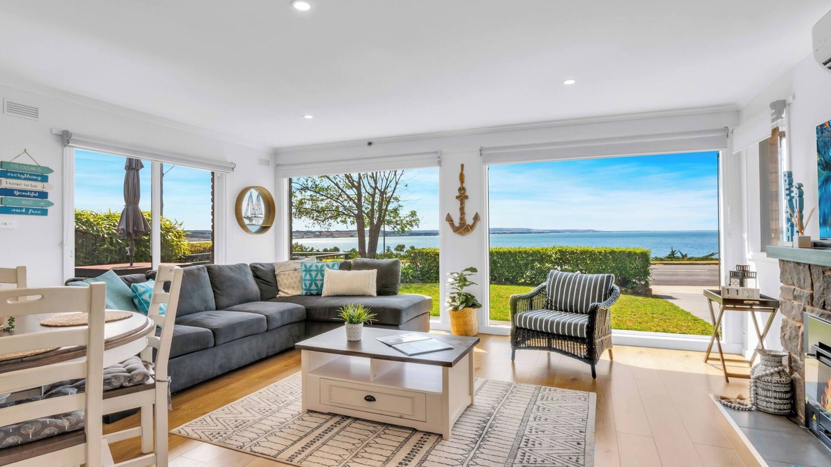 Portland Apartment | Talisman Ocean views