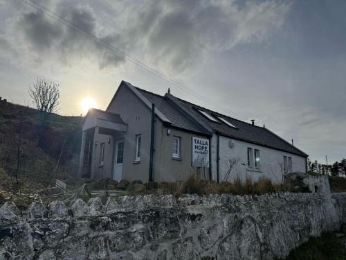 Kilmaluag House | Talla Hope