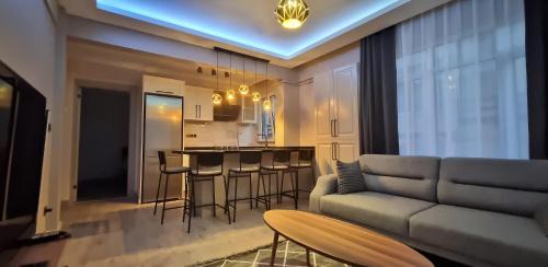 Rasimpasa Apartment | Tam Merkezde Yepyeni Bir Daire
